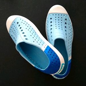 Native Shoes in Turquoise